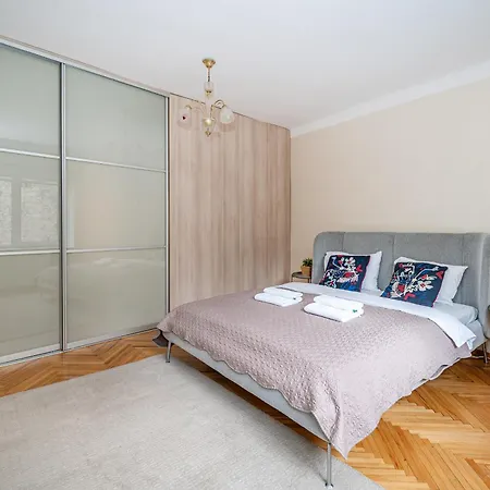 And Comfy 2 Bedroom By Reside Baltic